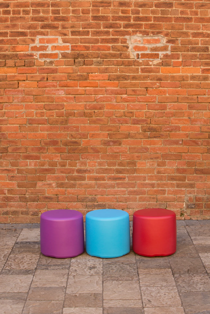 COMMON AREAS: Circle Collaborative Chairs - Action Based Learning